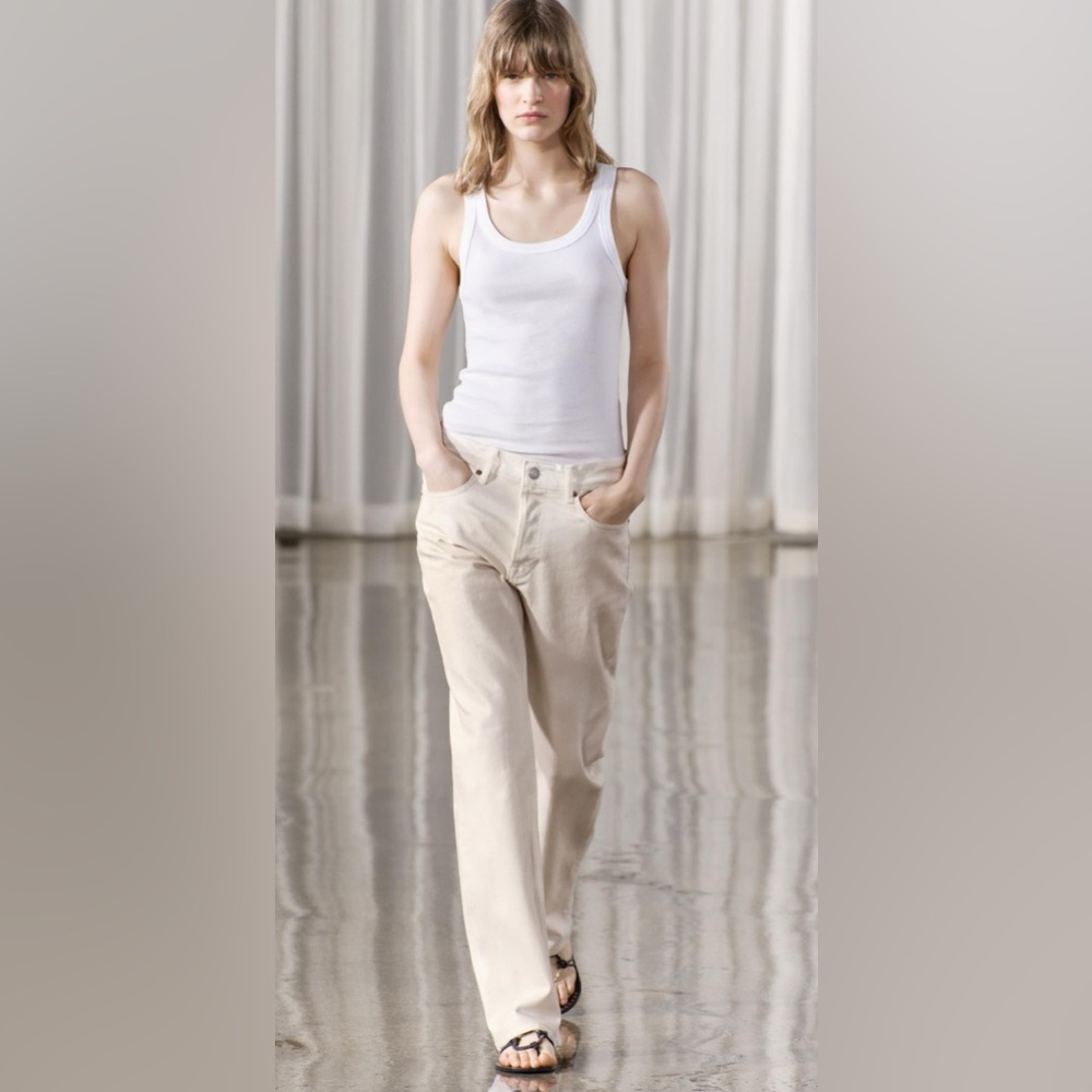 NWT ZARA RELAXED MID WAIST STRAIGHT LEG JEANS ZW COLLECTION